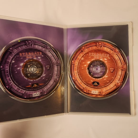STARGATE SG-1: The Complete First 1 Season - DVD Set TV Series - Picture 9 of 10